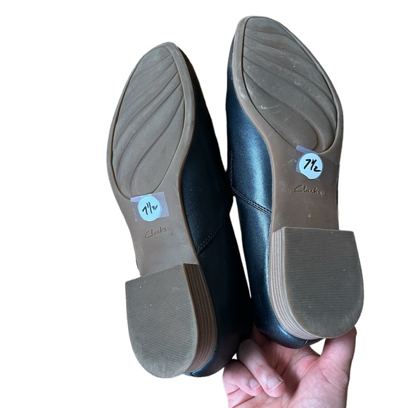 Clarks women’s loafers size 7.5 - Picture 3 of 4
